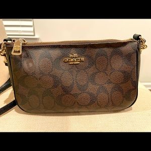 Coach crossbody purse